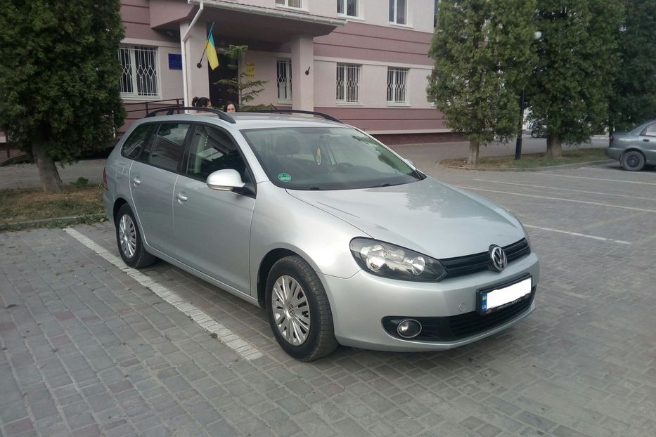 Продам Volkswagen Golf  VI 2011 года в Ивано-Франковске