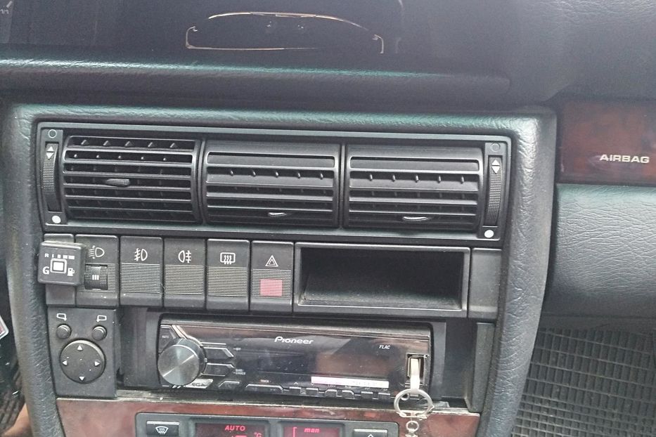 Продам Audi A6 1994 года в Харькове