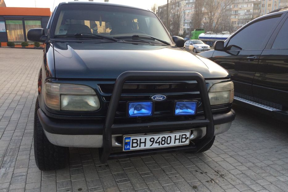 Продам Ford Explorer 1995 года в Одессе