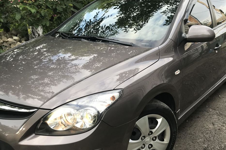 Продам Hyundai i30  2012 года в Киеве