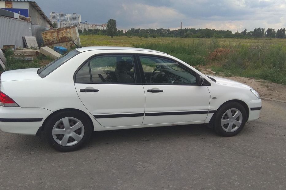 Продам Mitsubishi Lancer 9 2004 года в Киеве