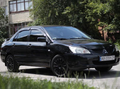 Продам Mitsubishi Lancer 2004 года в Виннице