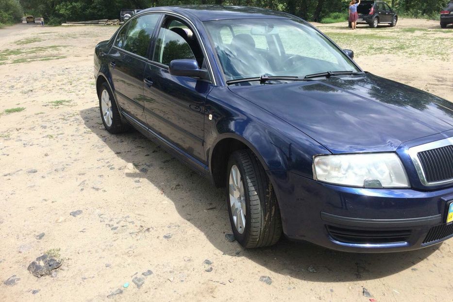 Продам Skoda Superb 2003 года в Киеве