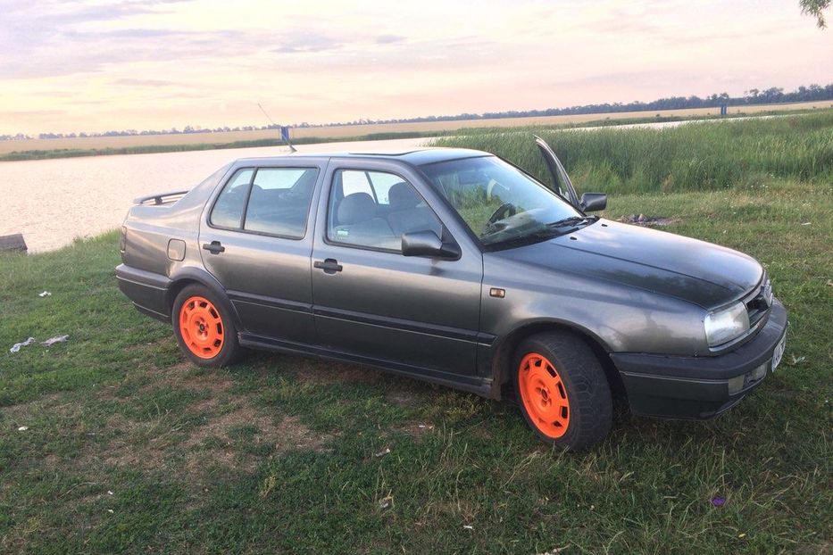 Продам Volkswagen Vento 1992 года в г. Узин, Киевская область