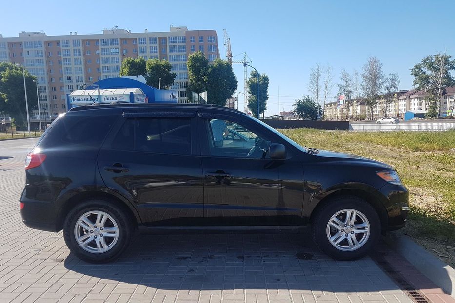 Продам Hyundai Santa FE 2011 года в Киеве