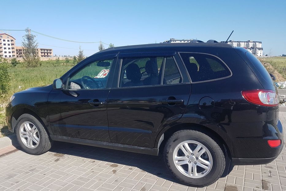 Продам Hyundai Santa FE 2011 года в Киеве