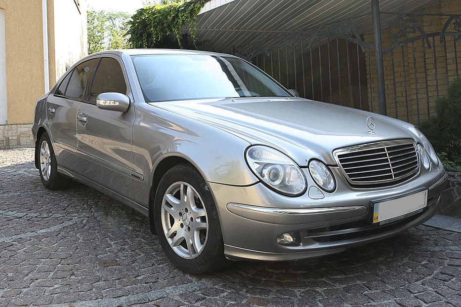 Продам Mercedes-Benz E-Class 2005 года в Днепре