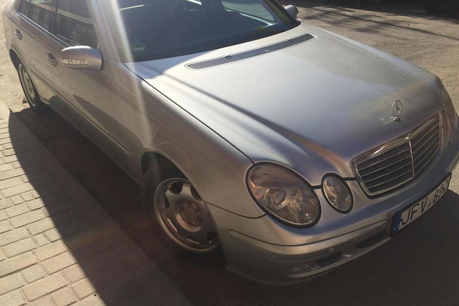 Продам Mercedes-Benz E-Class Е211 ELEGANCE 2,7 ТДІ  АВТОМАТ 2003 года в Черновцах