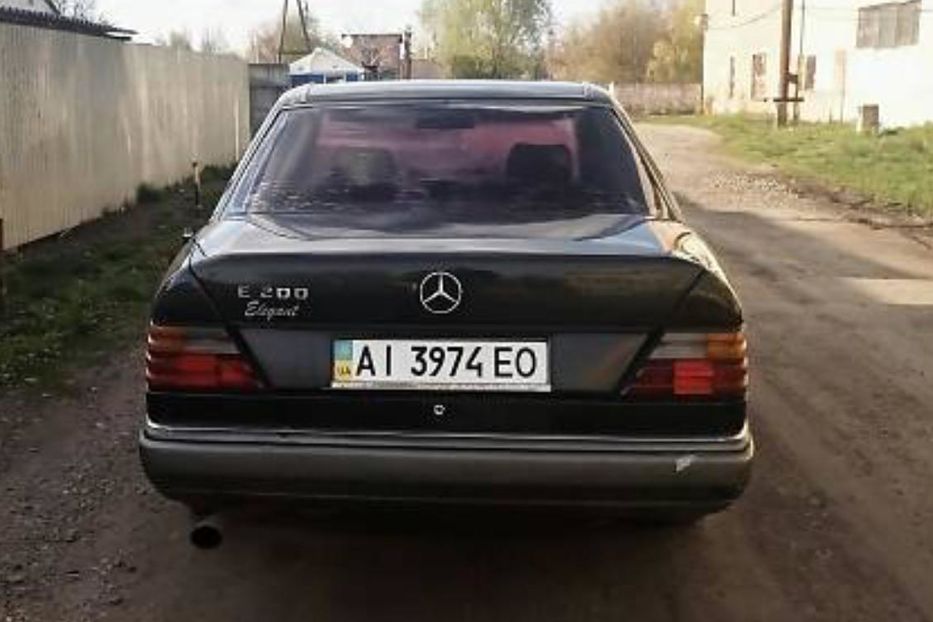 Продам Mercedes-Benz E-Class W124 1988 года в Киеве