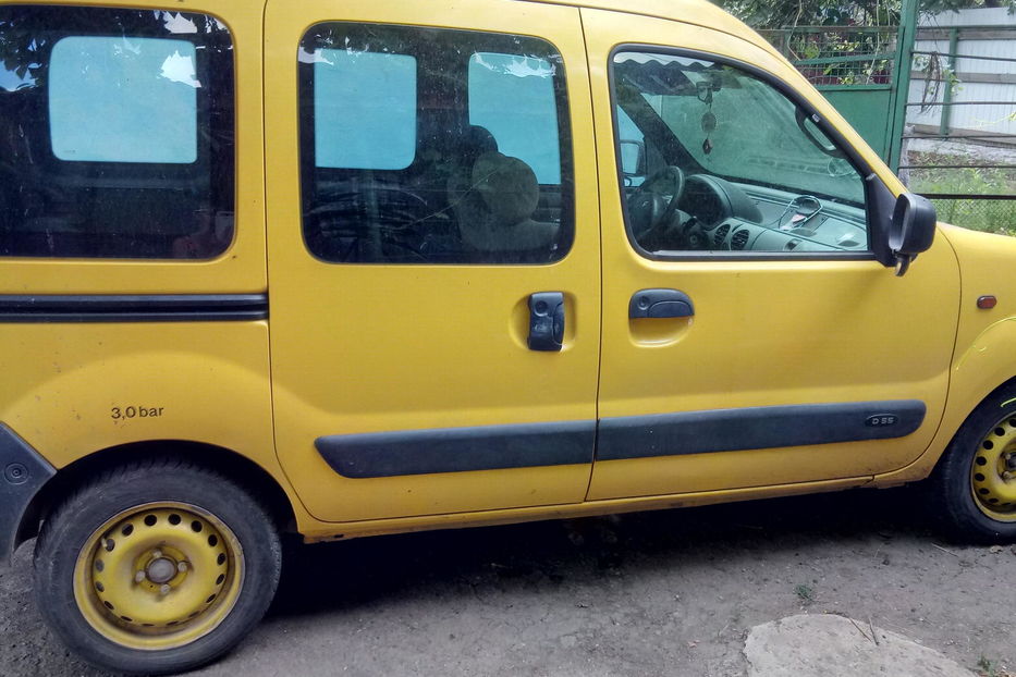 Продам Renault Kangoo пасс. 2002 года в Одессе