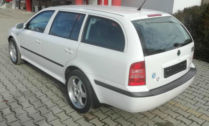 Продам Skoda Octavia 2003 года в Ужгороде