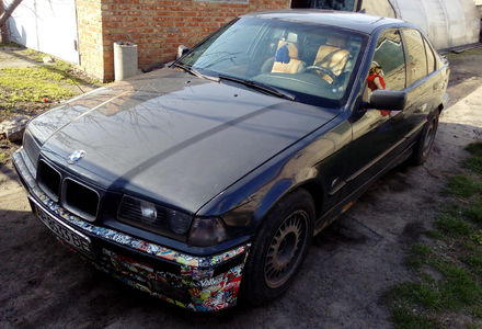 Продам BMW 318 1991 года в г. Каменка-Днепровская, Запорожская область