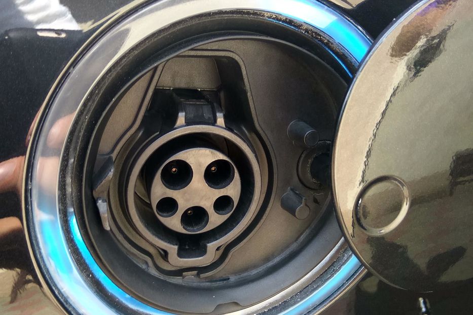 Продам Ford Fusion Titanium Plug-in 2014 года в Одессе