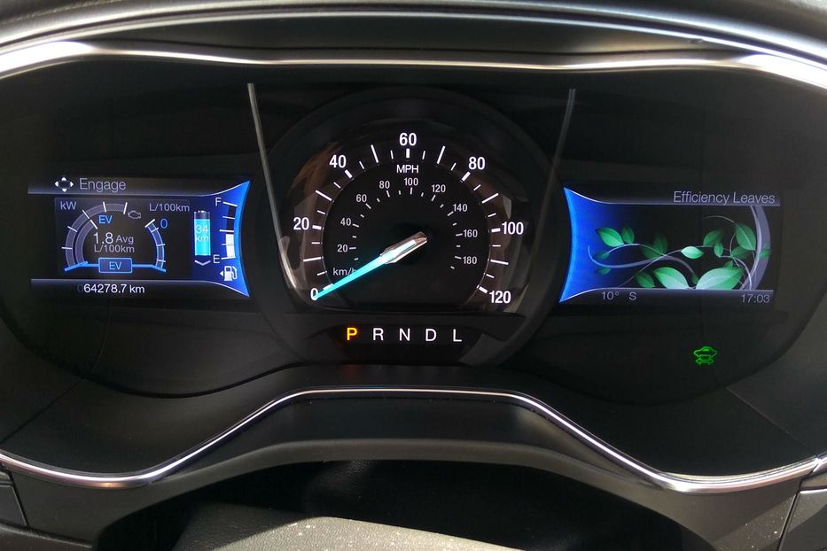 Продам Ford Fusion Titanium Plug-in 2014 года в Одессе