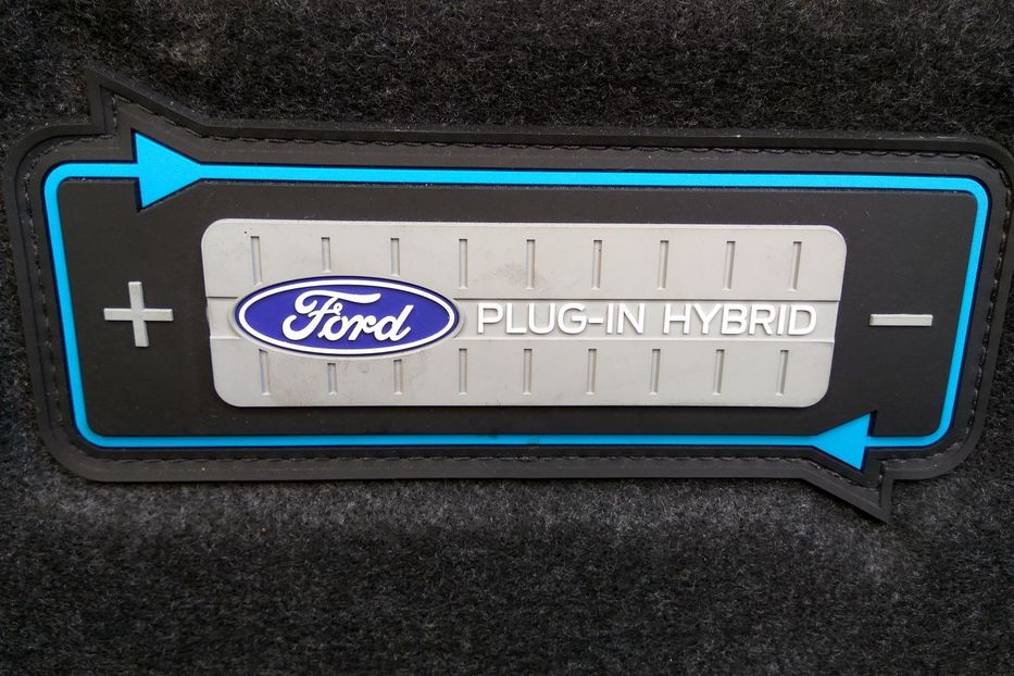Продам Ford Fusion Titanium Plug-in 2014 года в Одессе