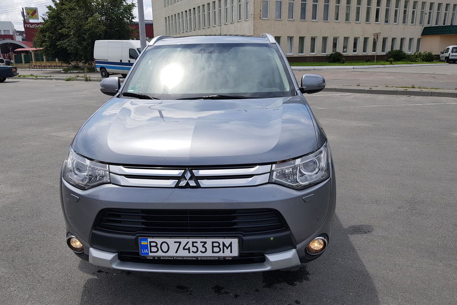 Продам Mitsubishi Outlander 2014 года в Тернополе