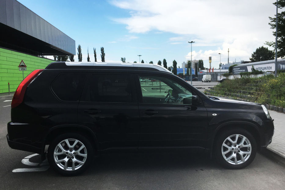 Продам Nissan X-Trail 2.0 TD AWD  2012 года в Киеве