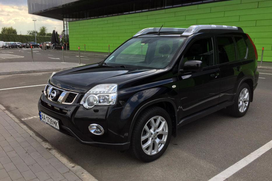 Продам Nissan X-Trail 2.0 TD AWD  2012 года в Киеве