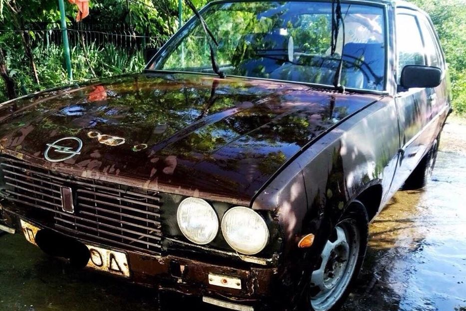 Продам Opel Ascona 1980 года в г. Южноукраинск, Николаевская область