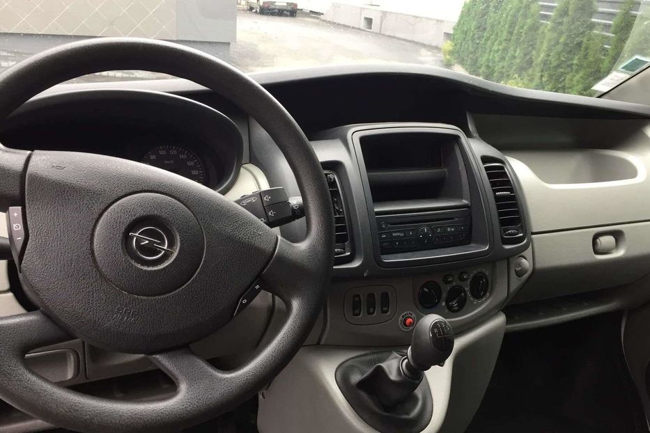 Продам Opel Vivaro груз. 2010 года в Киеве