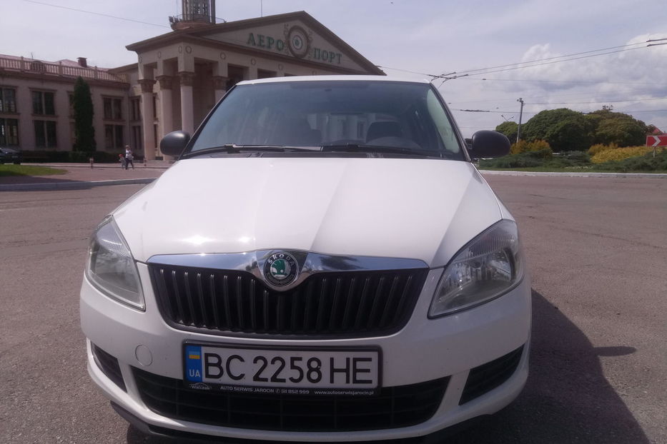 Продам Skoda Fabia HATCHBACK 2012 года в Львове