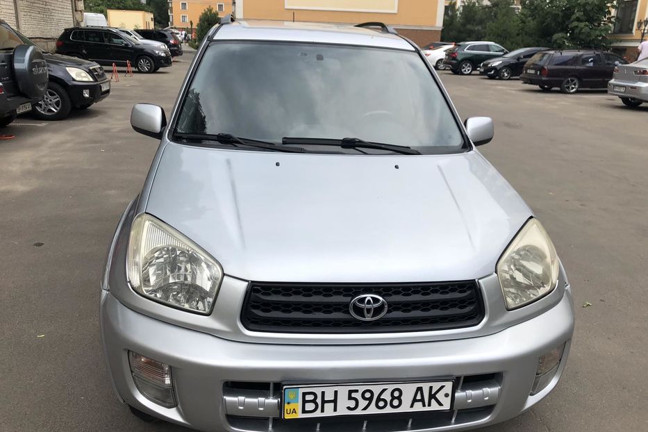 Продам Toyota Rav 4 2003 года в Одессе