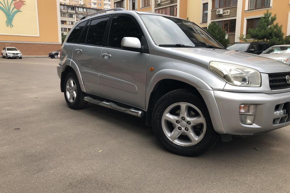 Продам Toyota Rav 4 2003 года в Одессе