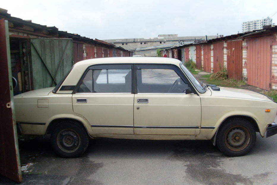 Продам ВАЗ 2107 1995 года в Харькове