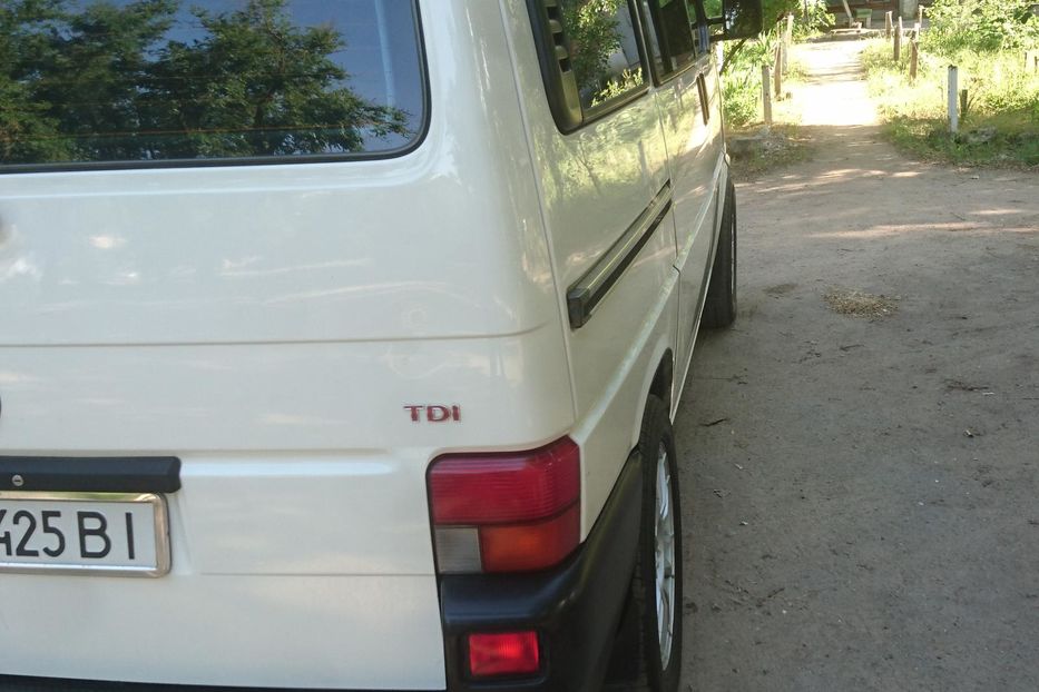 Продам Volkswagen T4 (Transporter) пасс. 2002 года в Николаеве