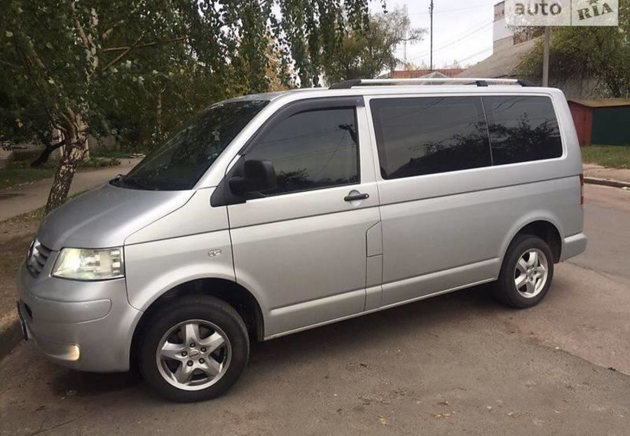 Продам Volkswagen T5 (Transporter) пасс. 2009 года в Житомире