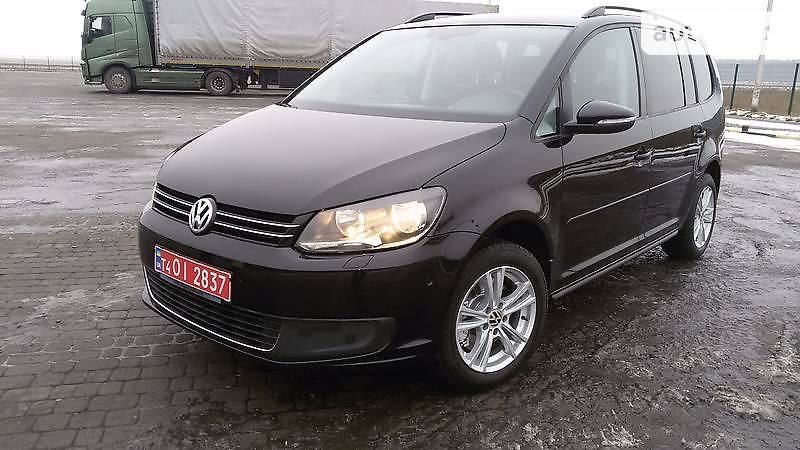 Продам Volkswagen Touran 1.4 tsi ekofuel 2013 года в г. Новоград-Волынский, Житомирская область