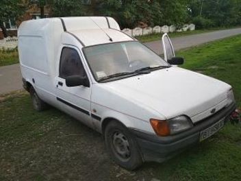 Продам Ford Courier - 2000 года в г. Гадяч, Полтавская область