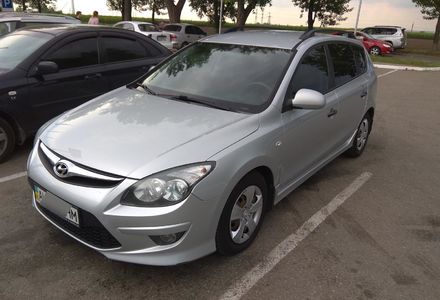 Продам Hyundai i30  CW CRDi 2011 года в Днепре