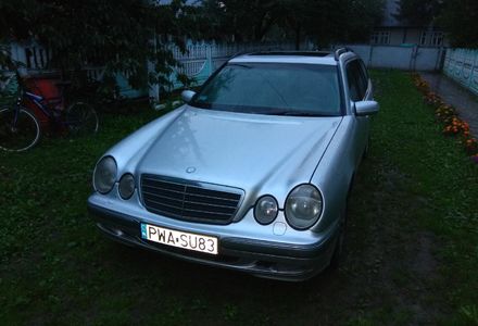 Продам Mercedes-Benz E-Class 270 2000 года в Черновцах