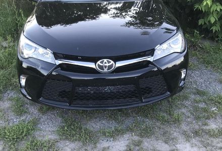 Продам Toyota Camry SE 2015 года в Киеве
