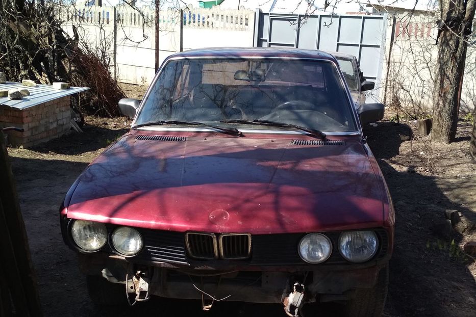 Продам BMW 520 1983 года в Днепре