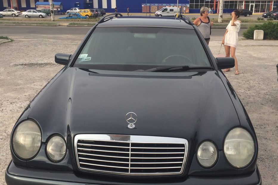 Продам Mercedes-Benz E-Class 1998 года в Днепре