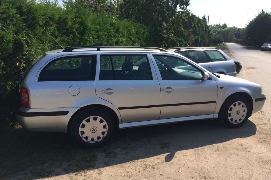 Продам Skoda Octavia 2002 года в Киеве
