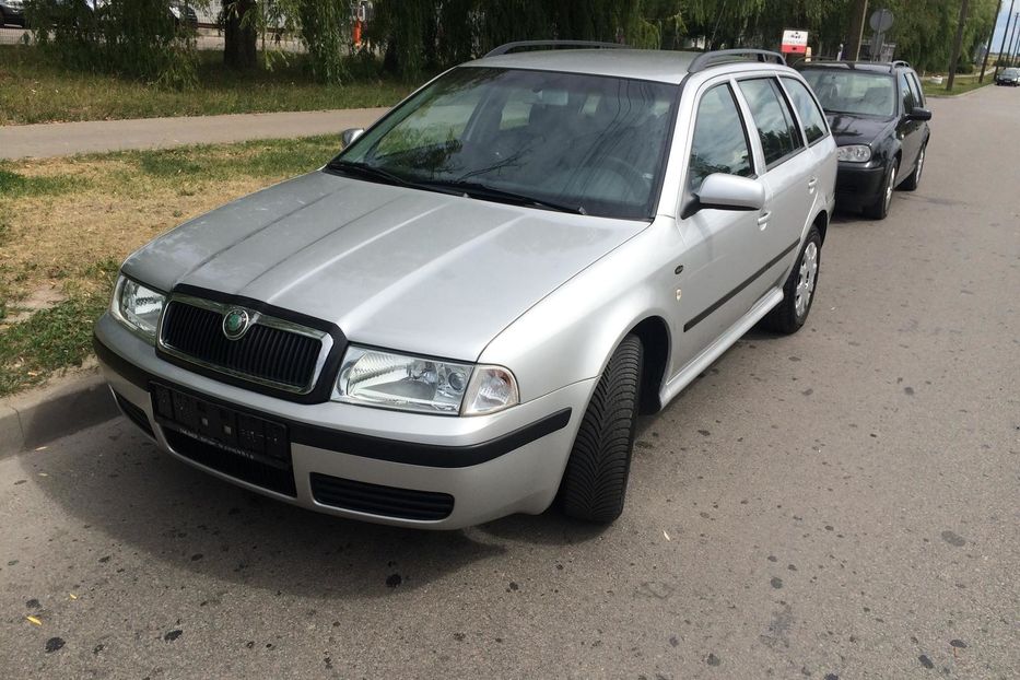Продам Skoda Octavia 2002 года в Киеве