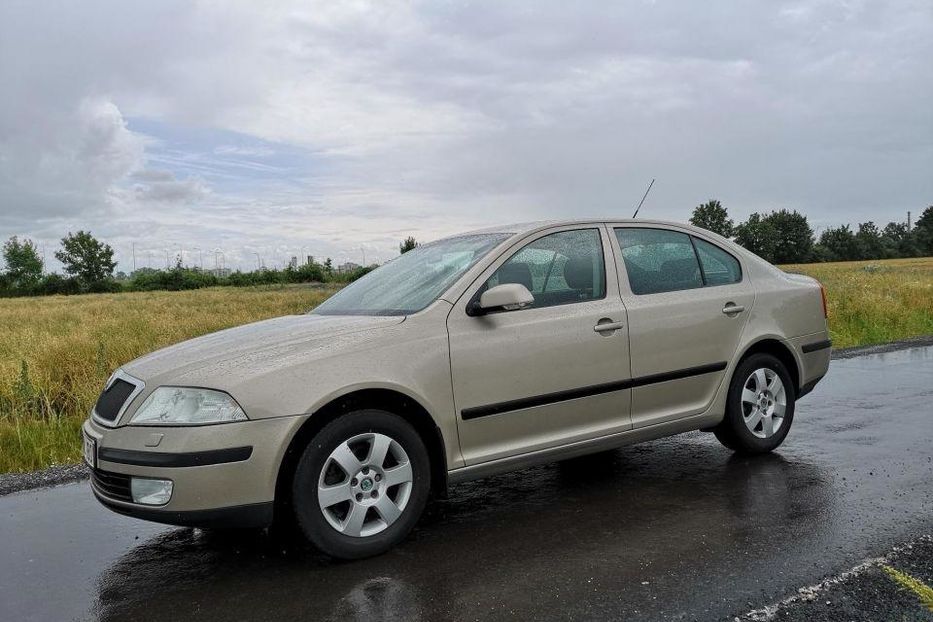 Продам Skoda Octavia 2005 года в Львове