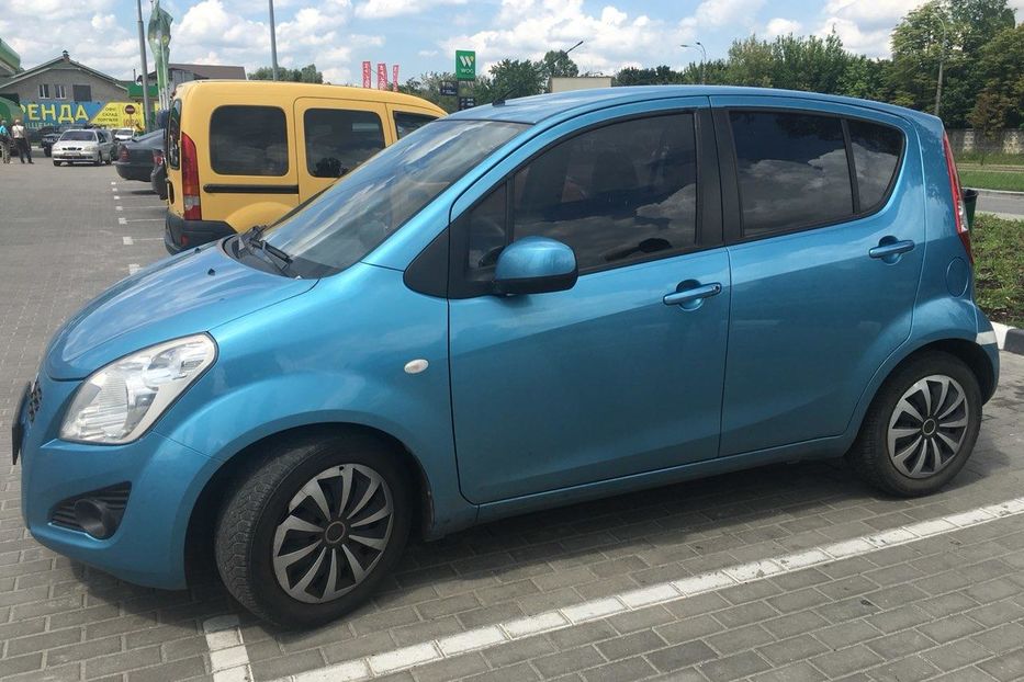 Продам Suzuki Splash 2014 года в Киеве