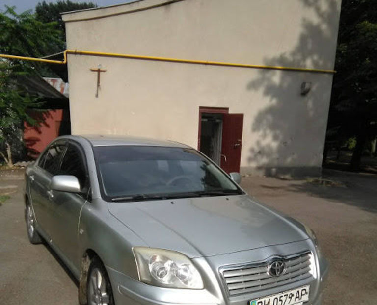 Продам Toyota Avensis 2003 года в Одессе