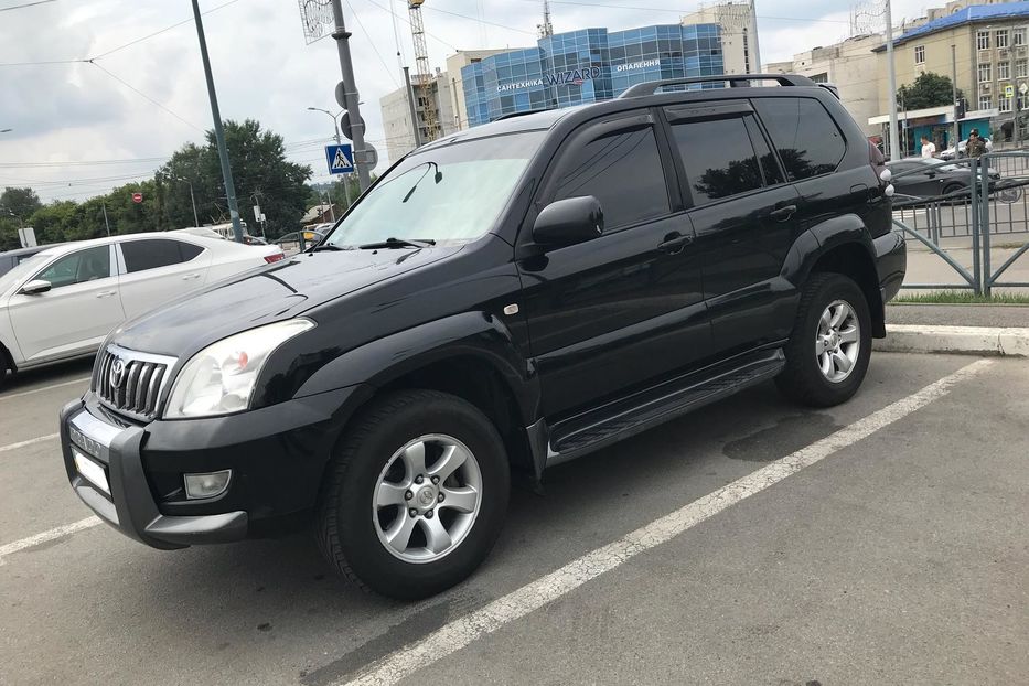 Продам Toyota Land Cruiser Prado VX 2008 года в Харькове