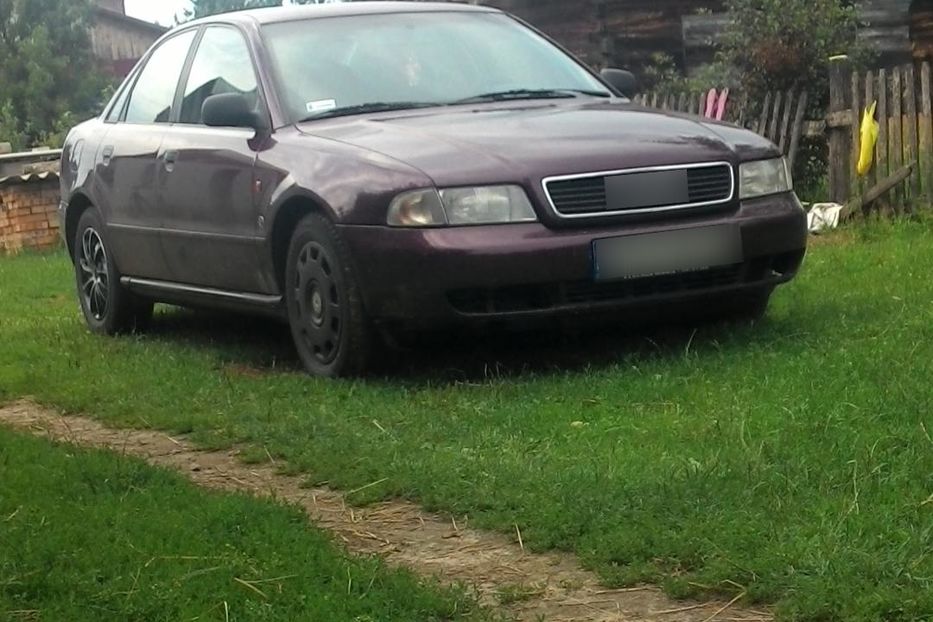 Продам Audi A4 1995 года в Луцке