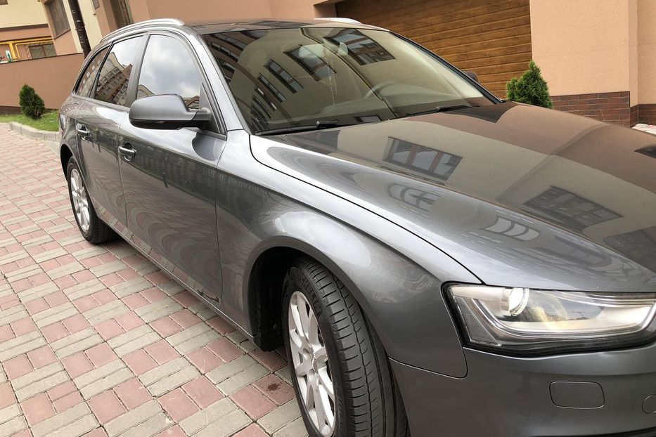 Продам Audi A4 2012 года в г. Стрый, Львовская область