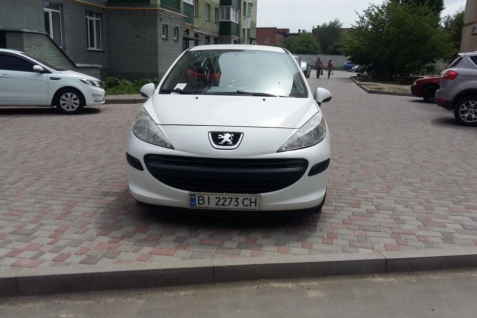 Продам Peugeot 207 2008 года в Полтаве