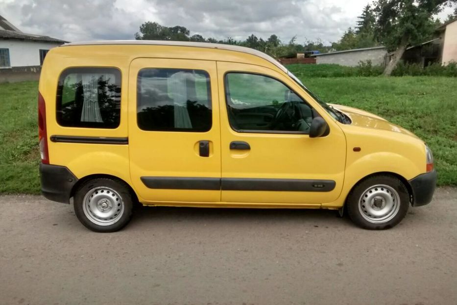 Продам Renault Kangoo пасс. 2002 года в Тернополе