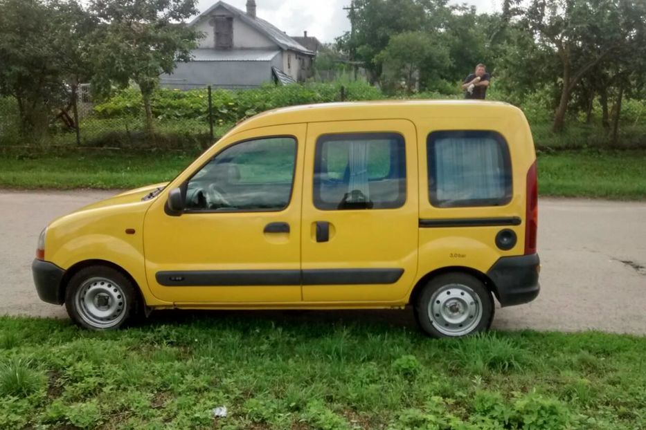 Продам Renault Kangoo пасс. 2002 года в Тернополе