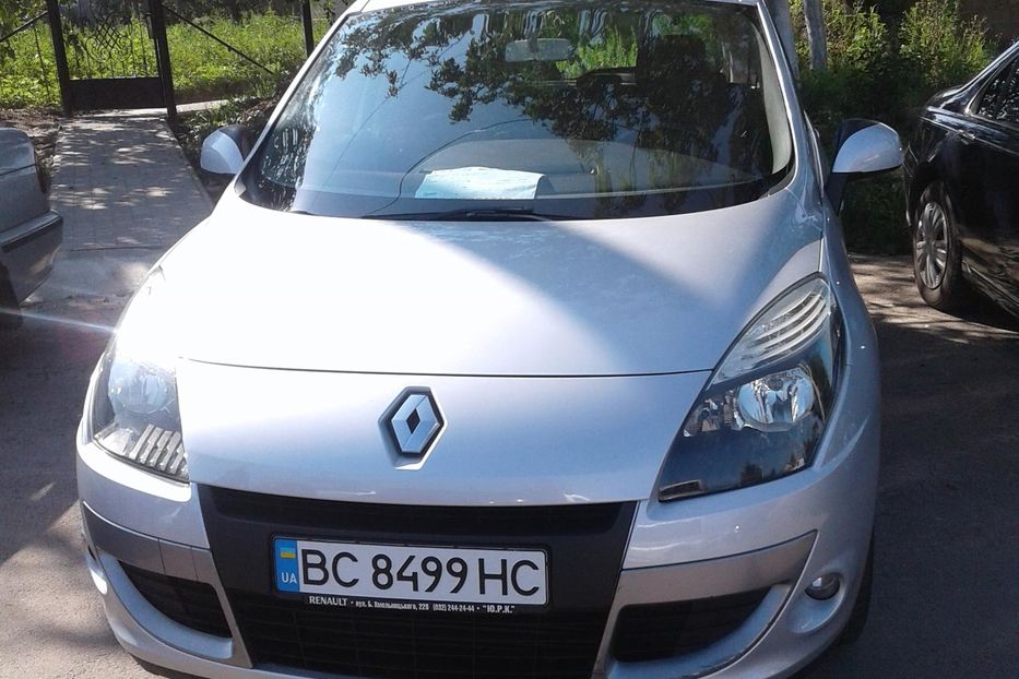 Продам Renault Scenic 2011 года в Луцке