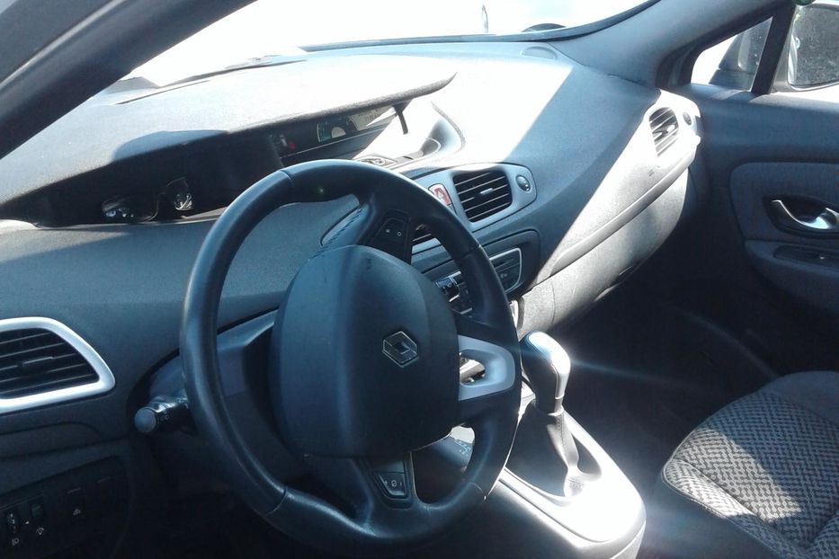 Продам Renault Scenic 2011 года в Луцке